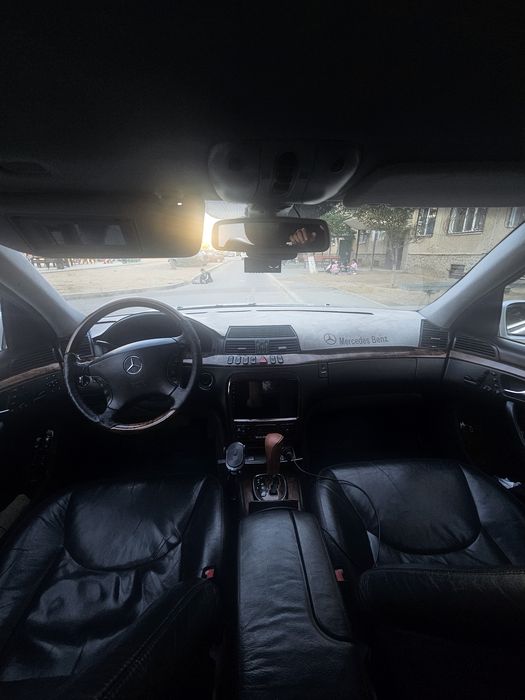 Mercedes S-class w220