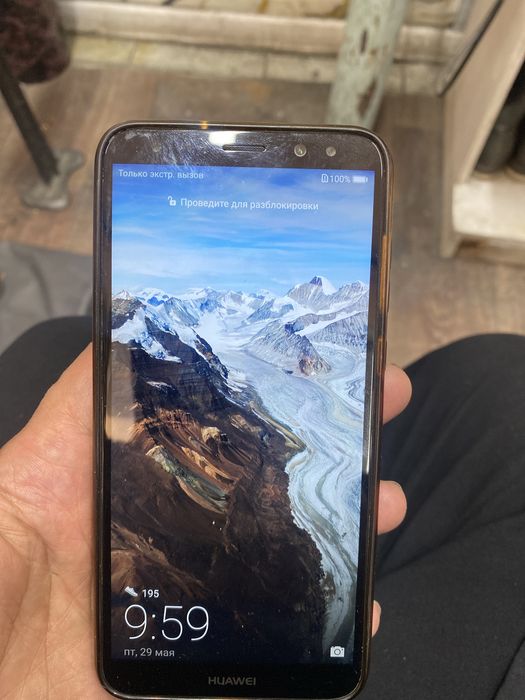 Продам телефон хуавей
