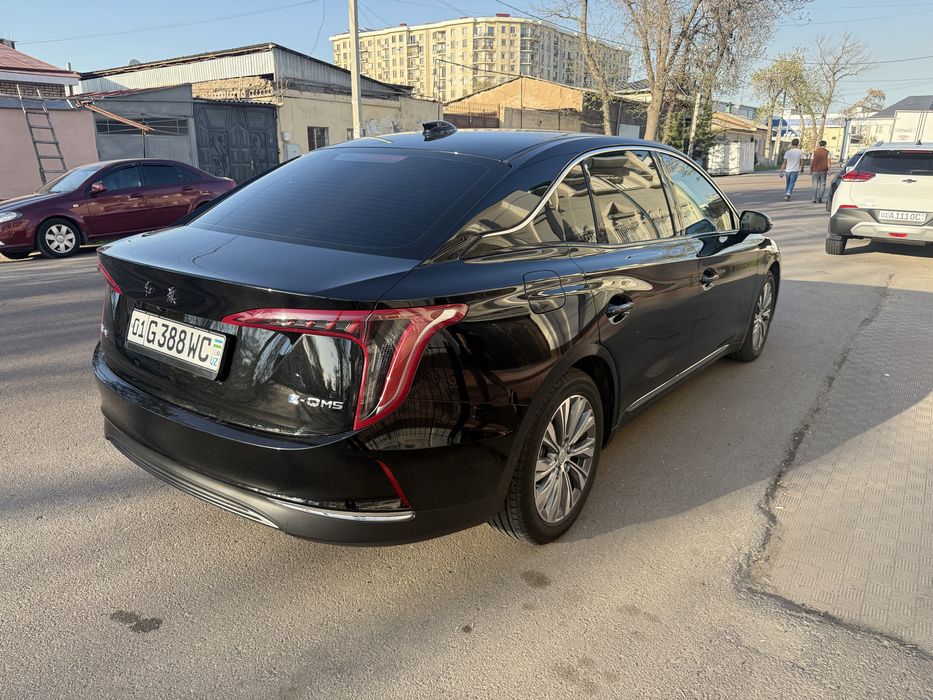 Аренда с выкупом Hongqi eqm 5-500