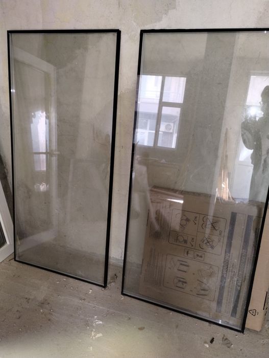 Дограми и стъкла за прозорци и врати