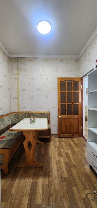 Юнусобод 11кв метро Мегапланет 2комнатная толка семейний