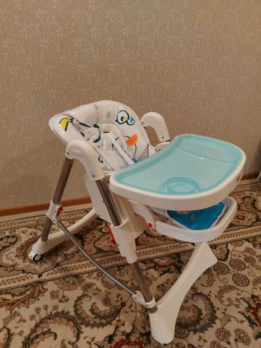 Детский столик