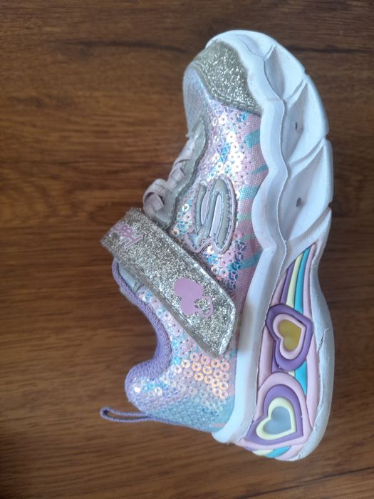 Скечърс обувки за малко момиченце 22 номер