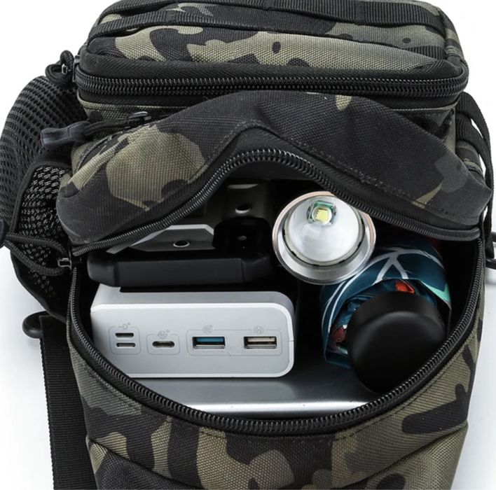 Тактическа чанта с мрежест джоб за бутилка подходяща за ловци рибари