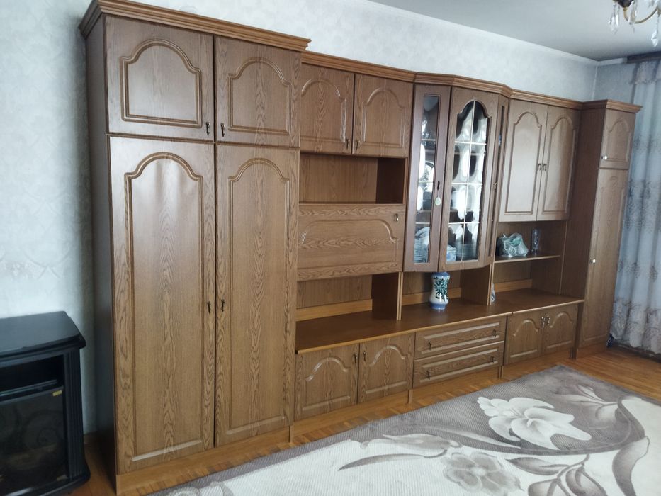 Продам стенку  Байкал
