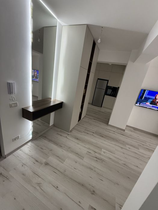 Inchiriez apartament, bloc nou , Alexandru cel Bun