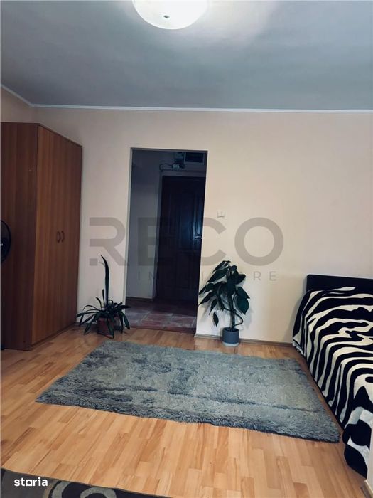 RECO, garsoniera complet renovata, Zona Rogerius, Oradea