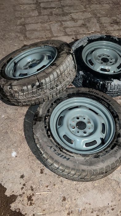 Фирма Hifly 1 ай журілген жағдайы жаксы Тассайда тур 3 шт