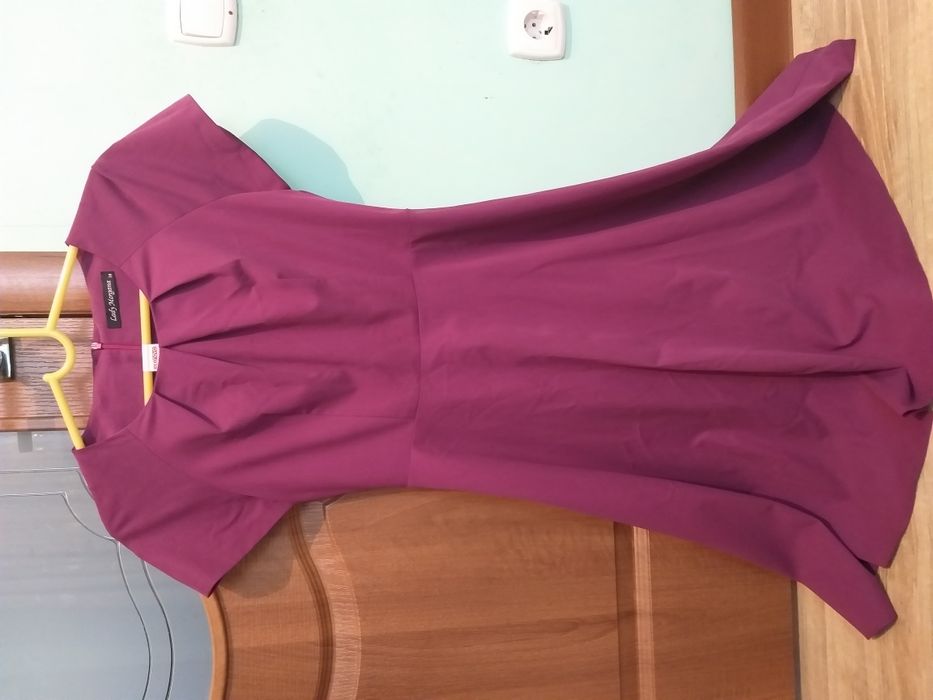 Продам красивые платья