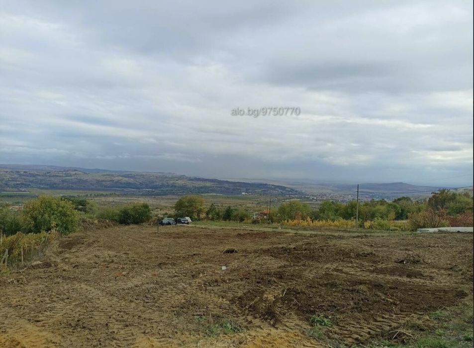 Продава се Земеделски имот в с. Зетьово, Област Бургас -  кв.м за 8109 €/дка - Снимка #2