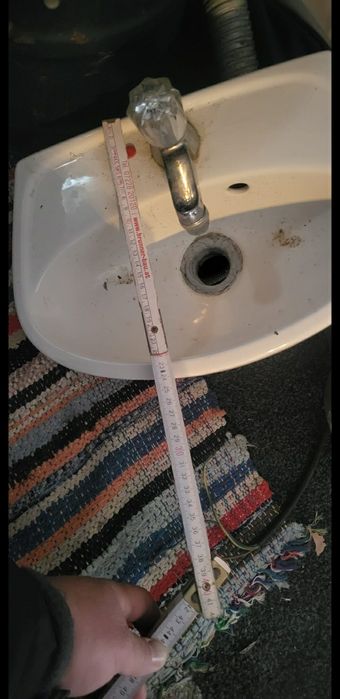 Chiuveta cu baterie.