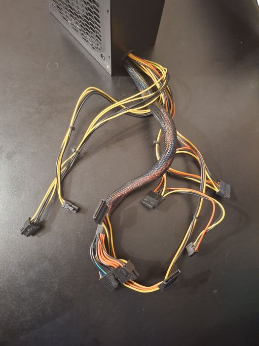 Блок питания Cougar 400w.