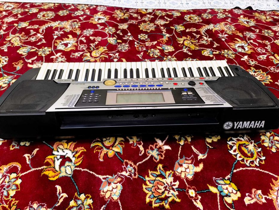 Sintezator Yamaxa psr 550