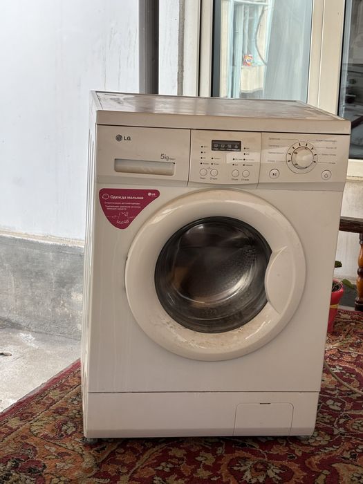 Lg 5kg kirmoshinasi sotiladi holatlari ishlashlari yuvishla yahshi …..