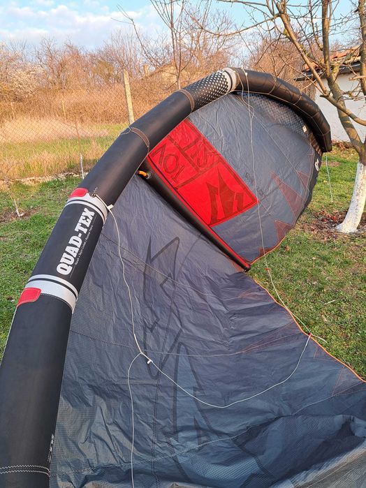 Кайт "Naish Pivot"