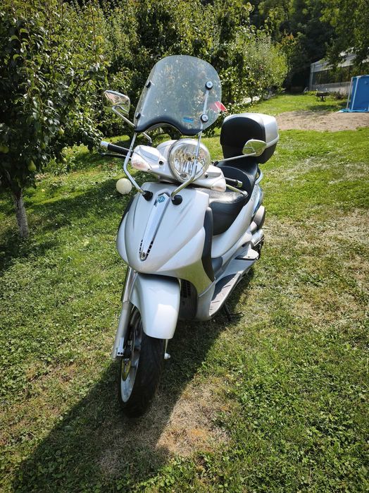 Piaggio Beverly 500