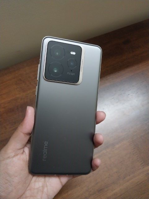 Realme GT7 pro 12*512GB