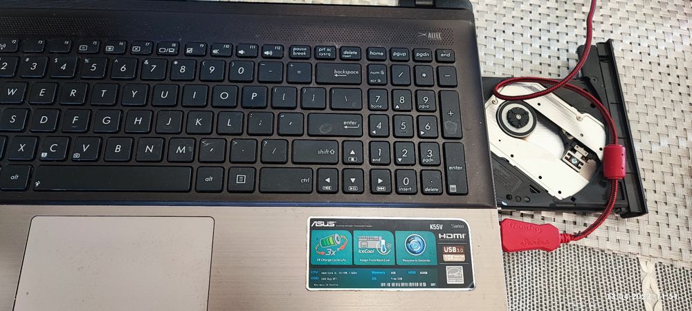 Лаптоп Asus K55 15''