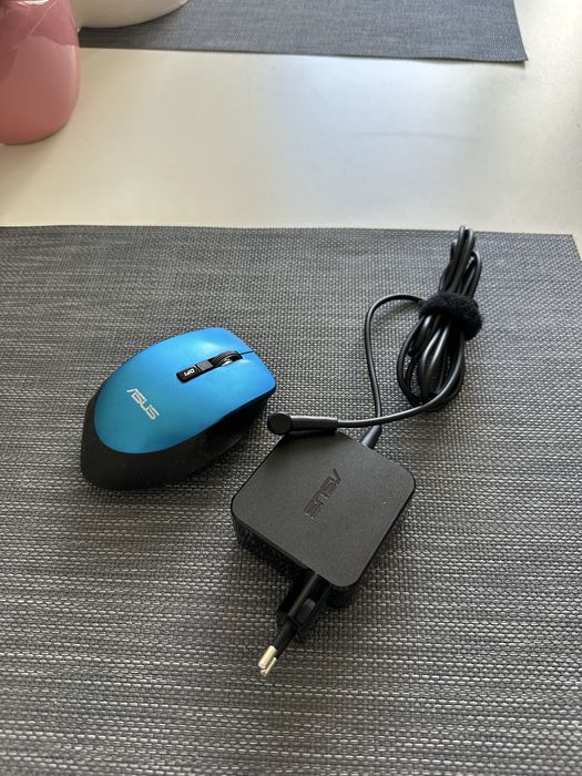 ASUS ZenBook 14 stare impecabila