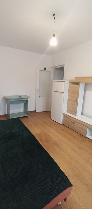 Apartament de închiriat