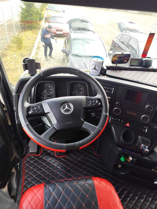 Vând sau dezmembrez Mercedes Actros MP4 Euro 6, an 2013 – motor defect