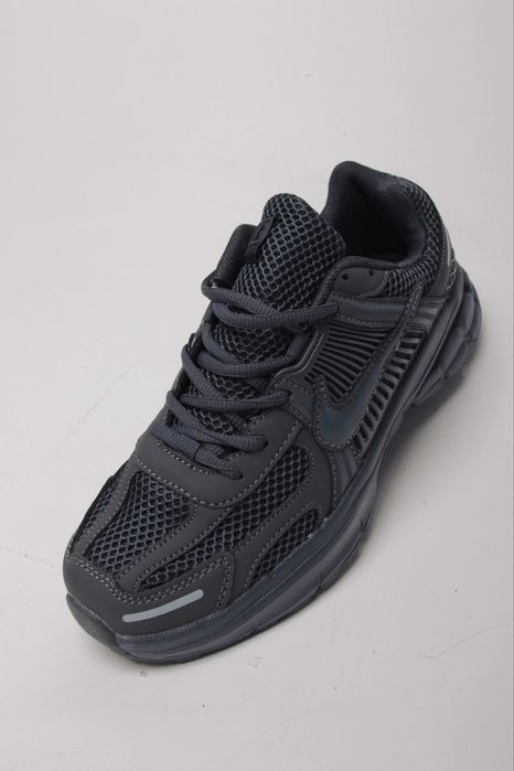 Nike vomero 8 производство Вьетнам