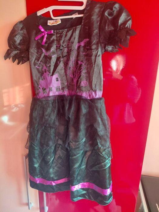 Rochite halowen fetite