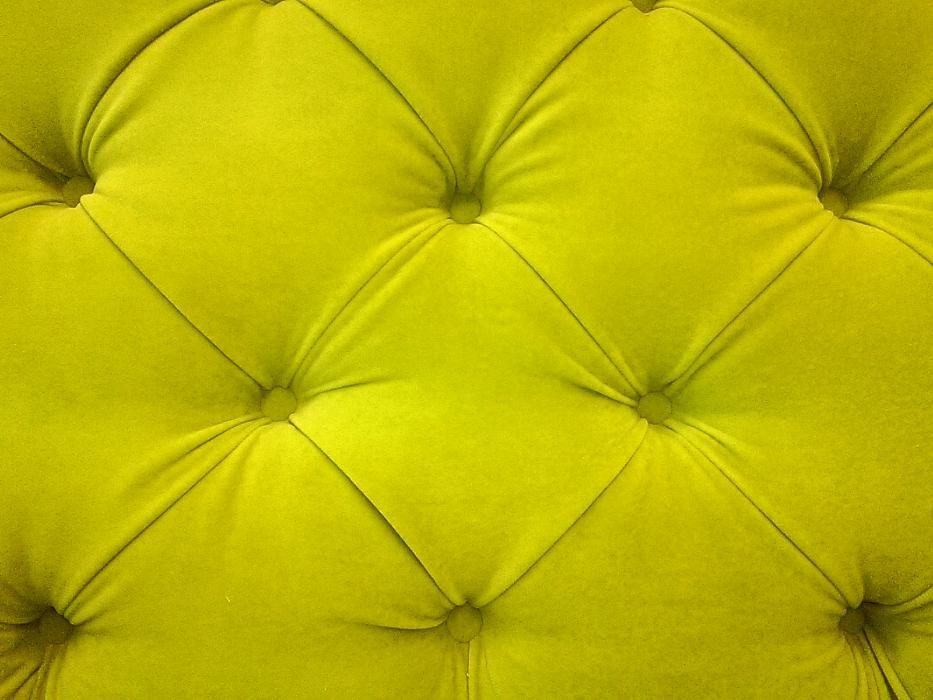 Imbracat nasturi metalici pentru tapiterii si confectii