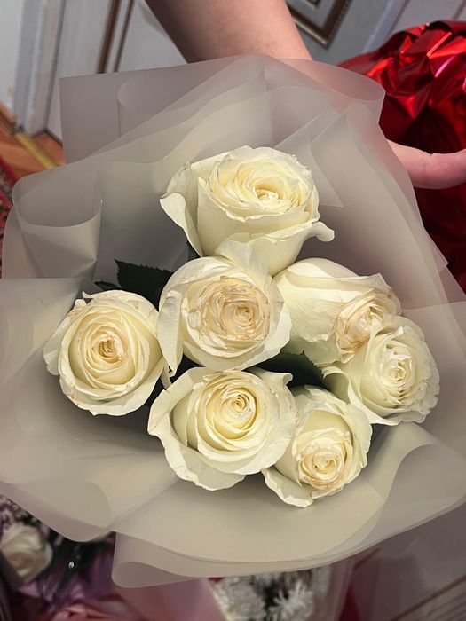 Продам цветы по 3000