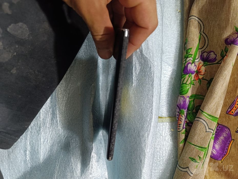 Samsung note 10 5g 12:256 xotira kamchilik yuq idial telifon