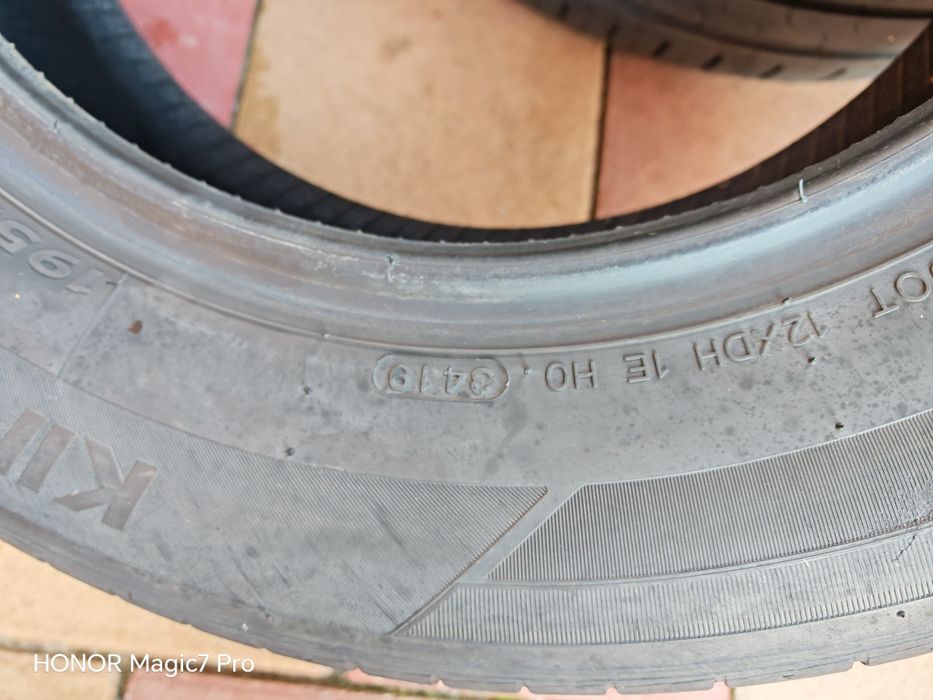4xCauciucuri de vara 195 65r15 91 V Continental /Hankook