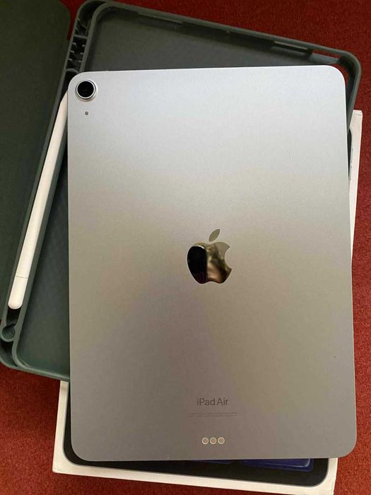 Apple iPAD  11" 128GB M2