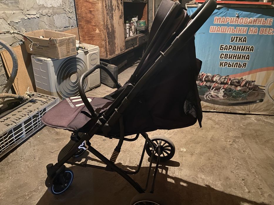 коляска  детская хорошем состаяние