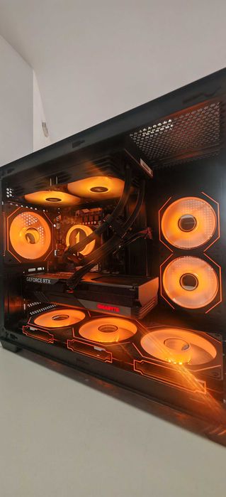 Мощнo Геймърско РС Intel I7 13700F/32Gb D5/1TB SSD/GB 4060TI/Гаранция