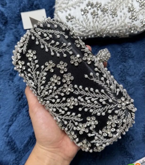 Вечерние сумки. Новинки