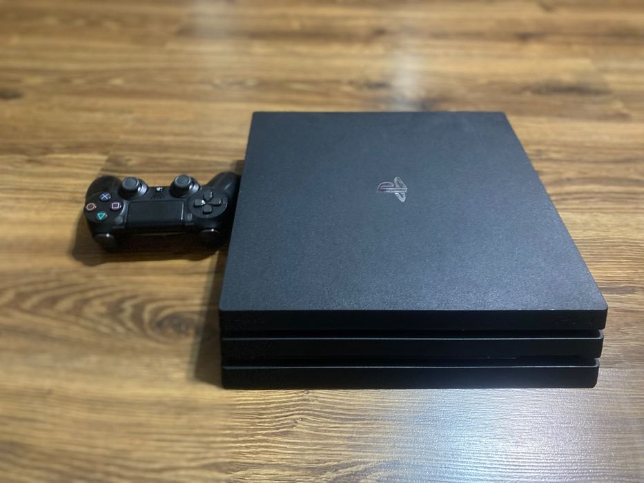 PS4 PRO NOU nouț