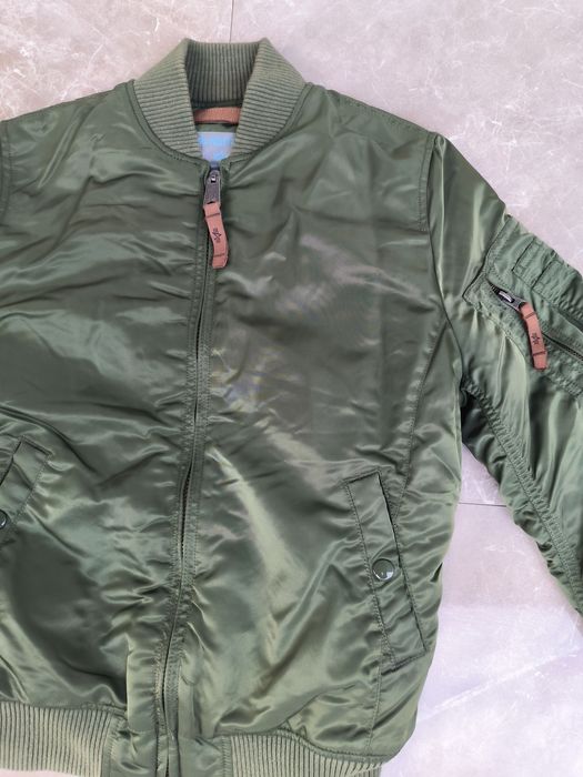 Alpha Industries яке размер XS