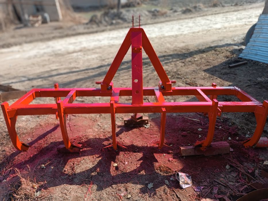 Трактор Чизили сотилади