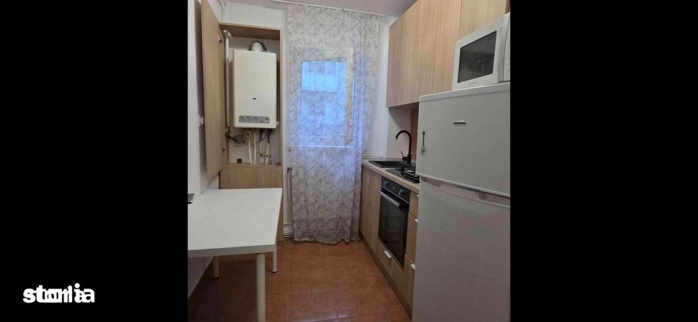 Apartament de vanzare 2 camere 51mp zona Cluj Gruia