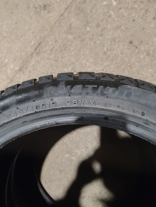 245/40R19 2шт OVATION
