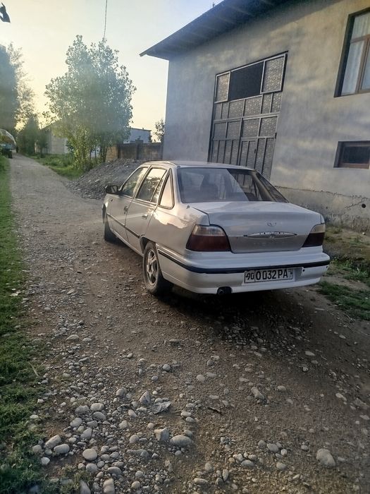 Некся 1 сотилади