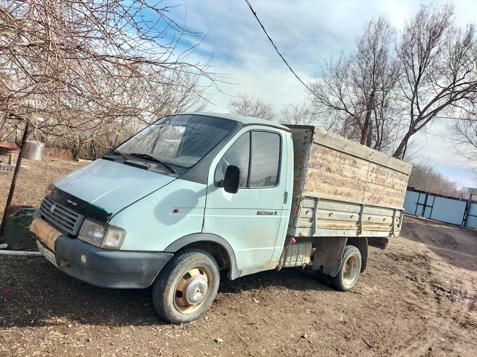 Продается газель бортовая
