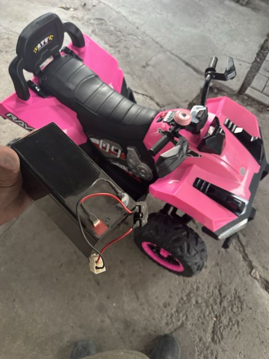 Детский электро-квадроцикл