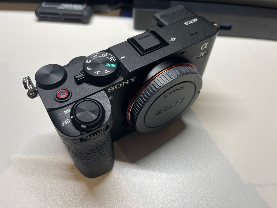 Sony A7C II (Sony A7C 2)