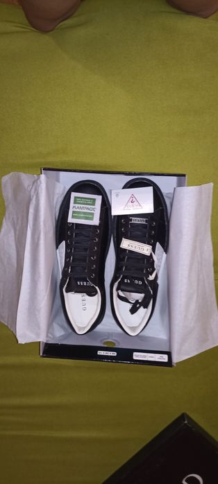 Мъжки обувки Guess