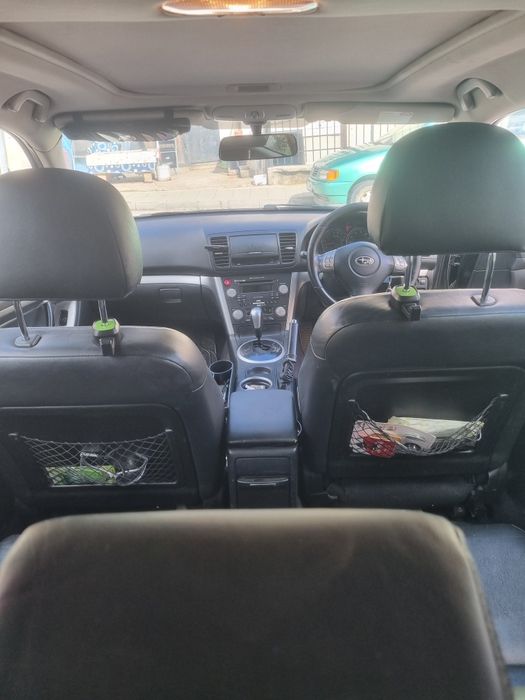 Субару аутбек 2.5 2008