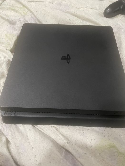 Playstation 4 sotiladi