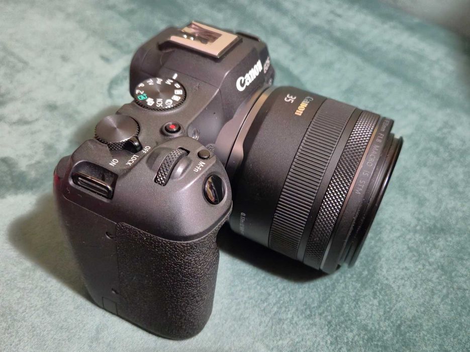 Canon Eos R8 Full frame