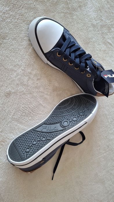 Adidași Fila, Mărime 40