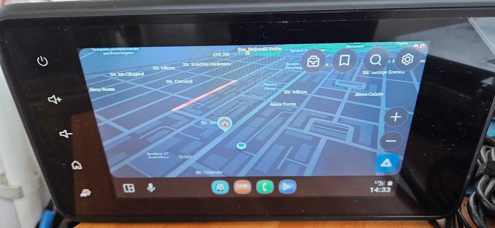 Navigatie originala Dacia Logan Sandero CarPlay Android Auto wireless